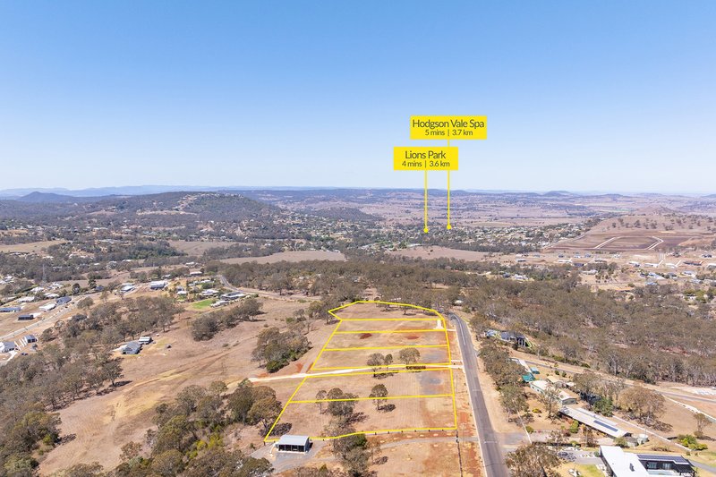 Photo - 194 Postle Street, Mount Rascal QLD 4350 - Image 3