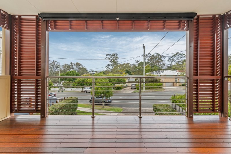 Photo - 194 Simpsons Road, Bardon QLD 4065 - Image 12