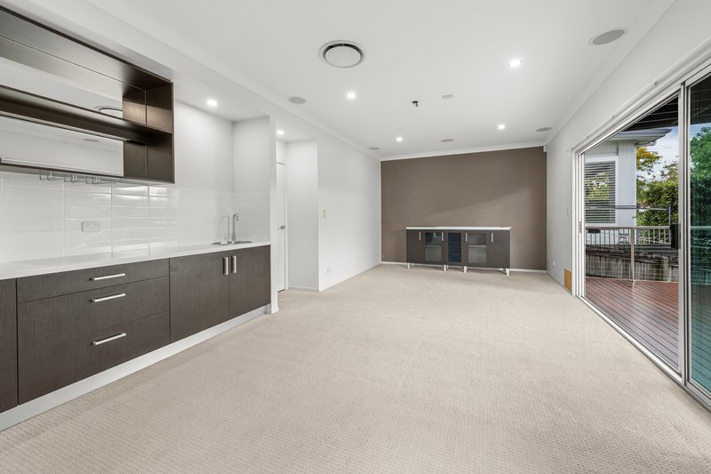 Photo - 194 Simpsons Road, Bardon QLD 4065 - Image 19