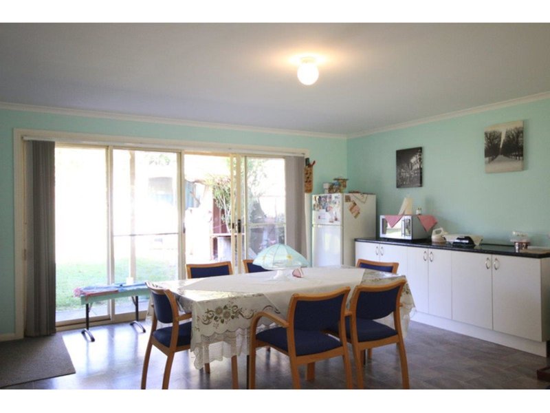 Photo - 194 Walmer Avenue, Sanctuary Point NSW 2540 - Image 6