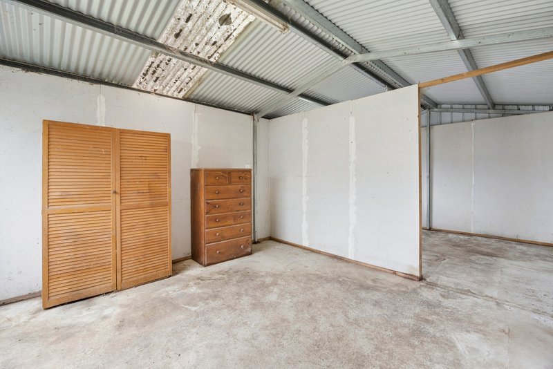 Photo - 194 Whiskey Creek Road, Curdievale VIC 3268 - Image 16
