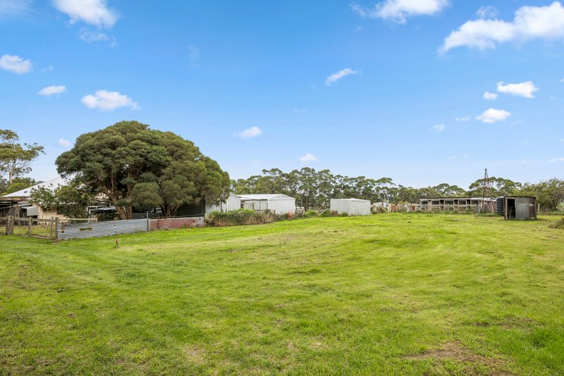 Photo - 194 Whiskey Creek Road, Curdievale VIC 3268 - Image 19