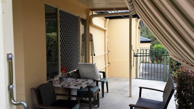 Photo - 19/40-44 Helensvale Road, Helensvale QLD 4212 - Image 12