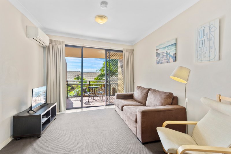 Photo - 19/40-44 Ventura Road, Mermaid Beach QLD 4218 - Image 3