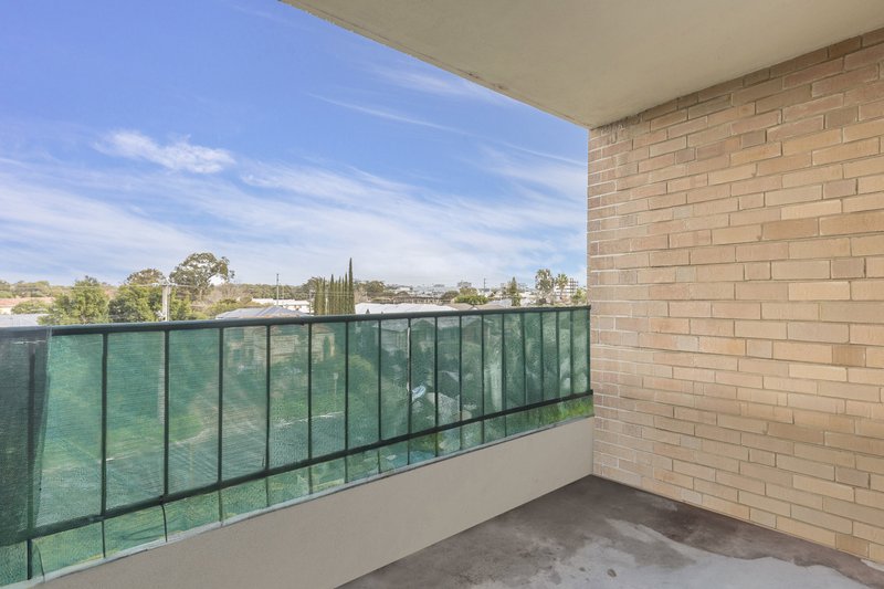 Photo - 19/40 Pollard Street, Glendalough WA 6016 - Image 5