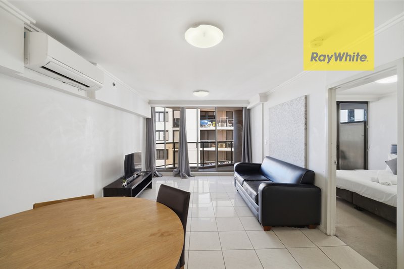 Photo - 194/13-15 Hassall Street, Parramatta NSW 2150 - Image 2
