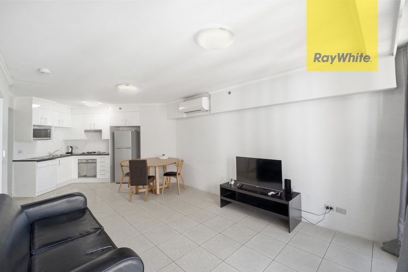 Photo - 194/13-15 Hassall Street, Parramatta NSW 2150 - Image 6