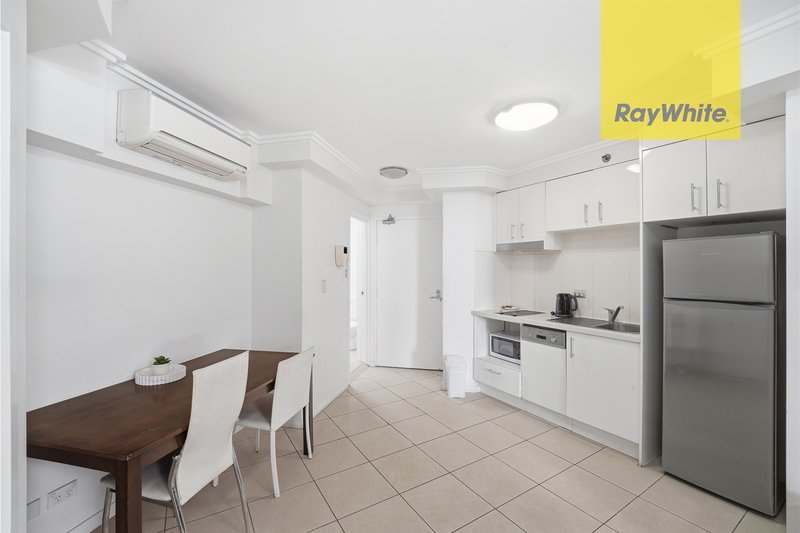 Photo - 194/13-15 Hassall Street, Parramatta NSW 2150 - Image 13