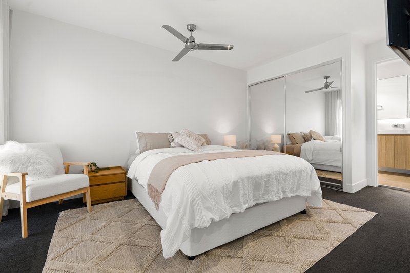 Photo - 19/42 Sorrento Street, Wynnum West QLD 4178 - Image 7