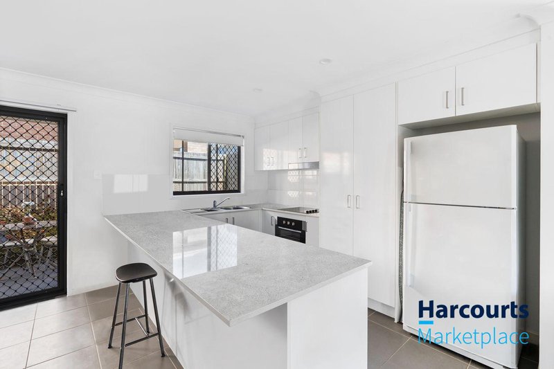 Photo - 19/43 Farinazzo Street, Richlands QLD 4077 - Image 4