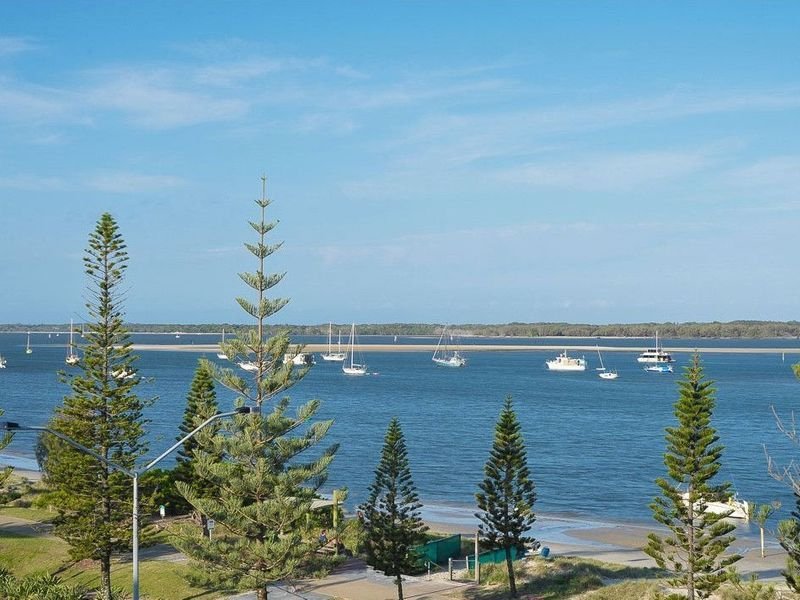 Photo - 19/484-488 Marine Parade, Biggera Waters QLD 4216 - Image 8