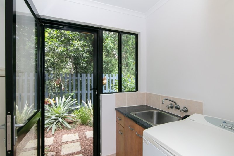 Photo - 19/5-7 Arlington Esp (Lahania) , Clifton Beach QLD 4879 - Image 19