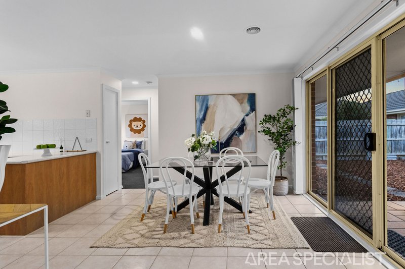 Photo - 1/95 Ashleigh Avenue, Frankston VIC 3199 - Image 7