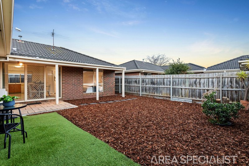 Photo - 1/95 Ashleigh Avenue, Frankston VIC 3199 - Image 15
