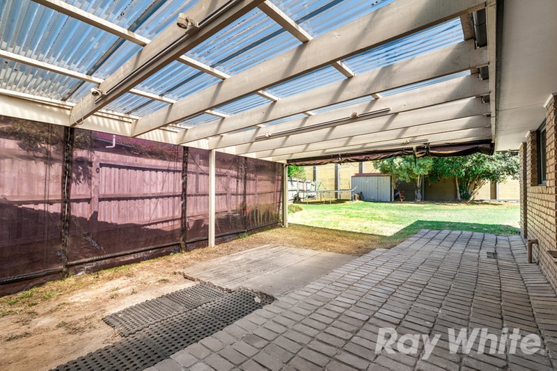 Photo - 195 Brandon Park Drive, Wheelers Hill VIC 3150 - Image 8