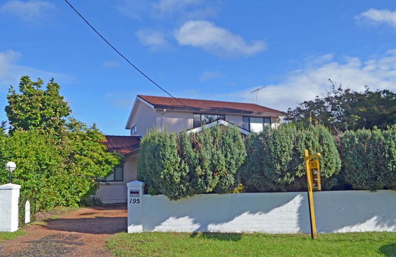 195 Burns Road, Springwood NSW 2777