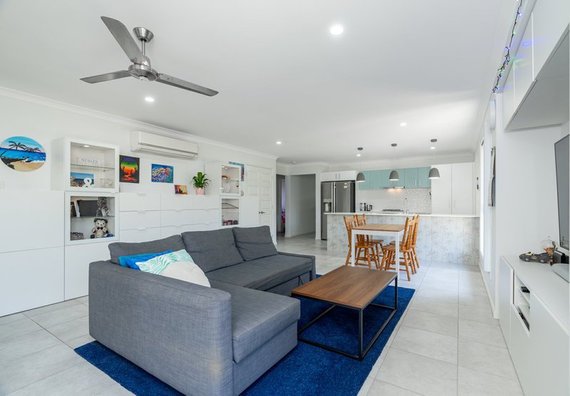 Photo - 195 Buxton Avenue, Yarrabilba QLD 4207 - Image 16