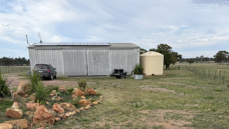 Photo - 195 Camp Road, Murchison VIC 3610 - Image 2