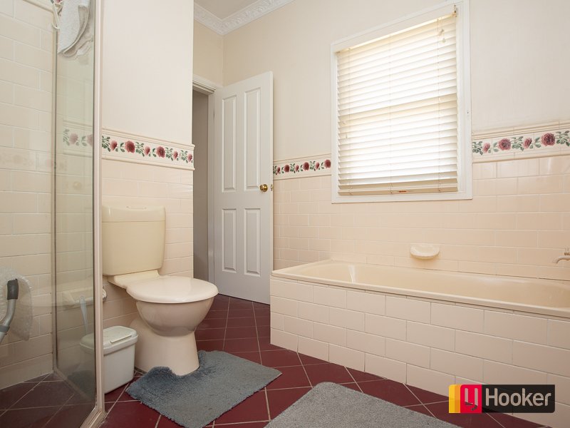 Photo - 195 Carthage Street, East Tamworth NSW 2340 - Image 12