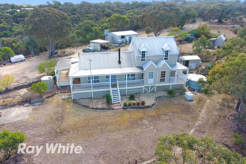 195 De Motts Road, Anakie VIC 3213