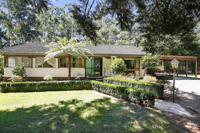 195 Gembrook-Launching Place Road, Launching Place VIC 3139