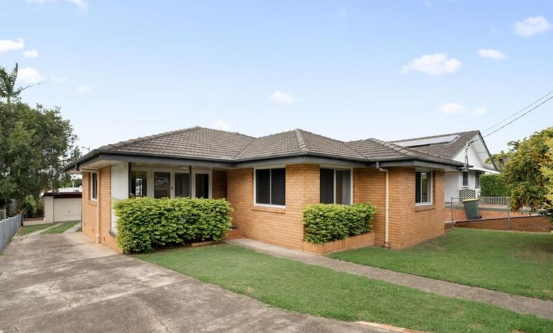 Photo - 195 Hamilton Road, Wavell Heights QLD 4012 - Image 13