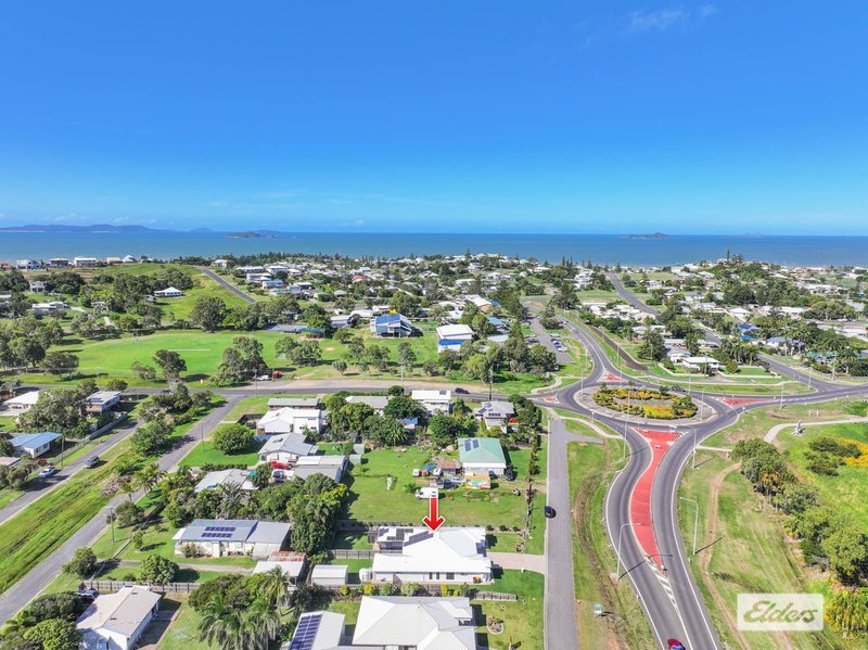 Photo - 1/95 Hill Street, Emu Park QLD 4710 - Image 5