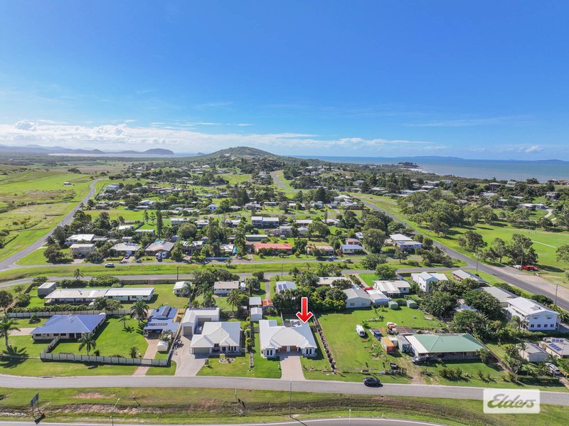 Photo - 1/95 Hill Street, Emu Park QLD 4710 - Image 25