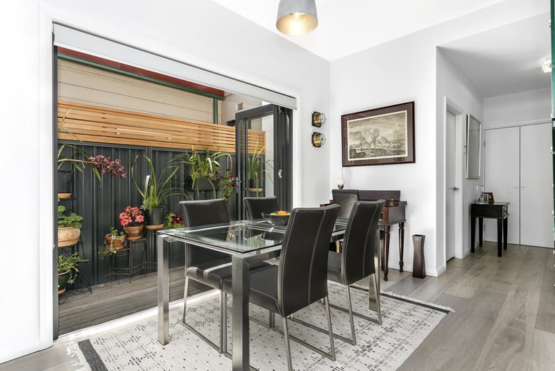 Photo - 195 Lawrence Street, Alexandria NSW 2015 - Image 5