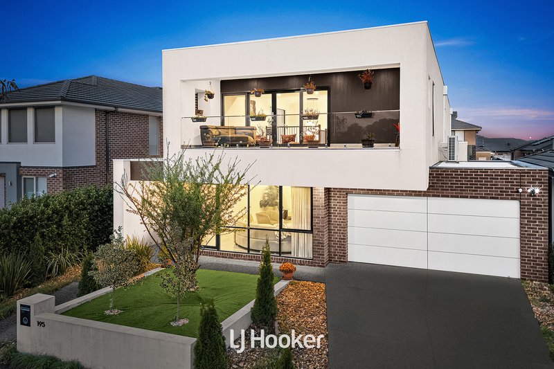 195 Mountainview Boulevard, Cranbourne North VIC 3977