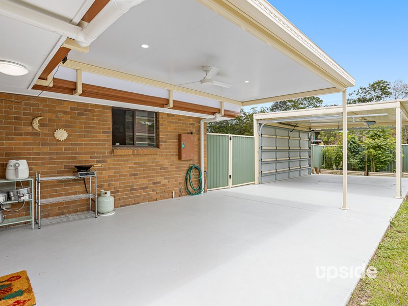 Photo - 1/95 Olsen Avenue, Labrador QLD 4215 - Image 4