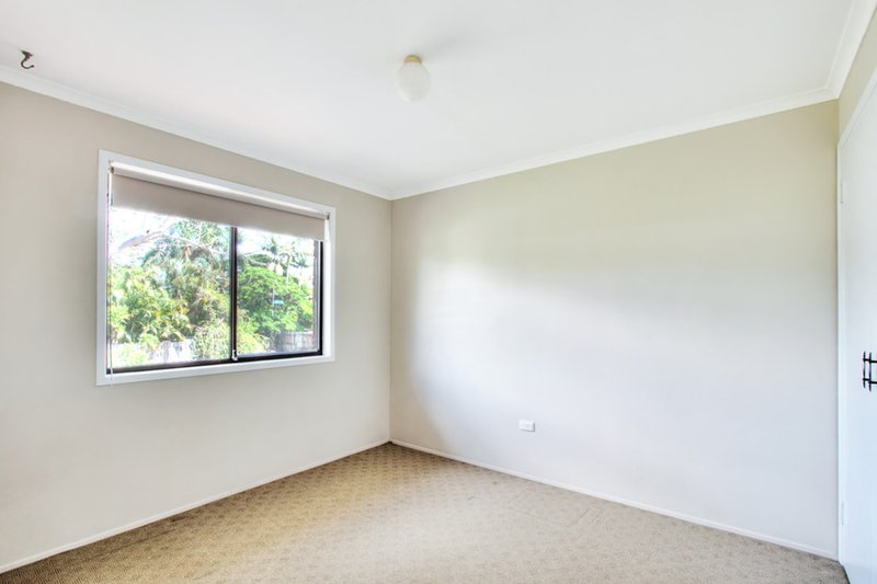 Photo - 19/5 Palara Street, Rochedale South QLD 4123 - Image 8