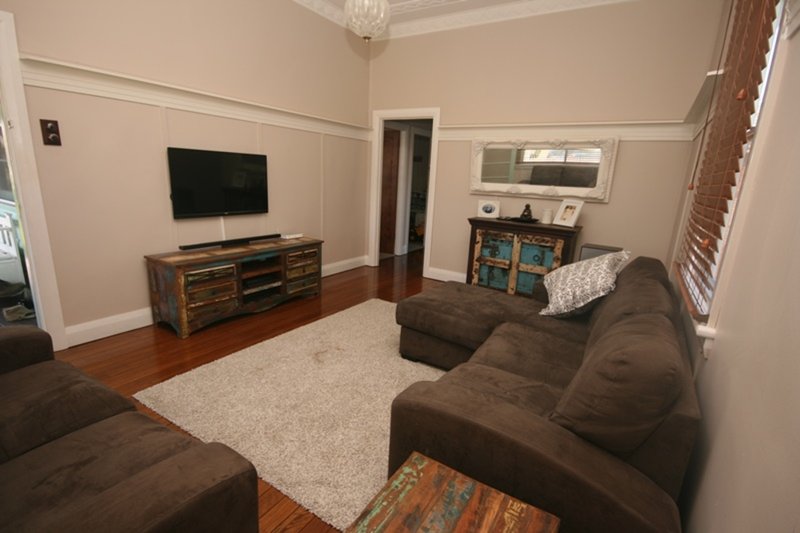 Photo - 195 Powell Street, Grafton NSW 2460 - Image 2