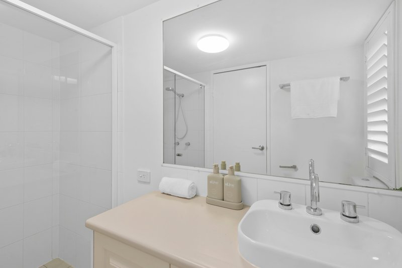 Photo - 19/560 Gold Coast Highway, Tugun QLD 4224 - Image 12