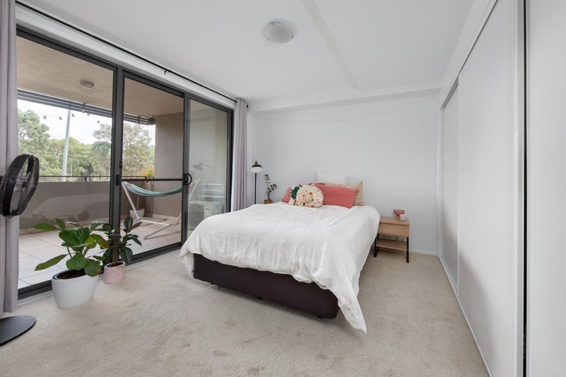 Photo - 19/58 Eileen Good Street, Greenway ACT 2900 - Image 6