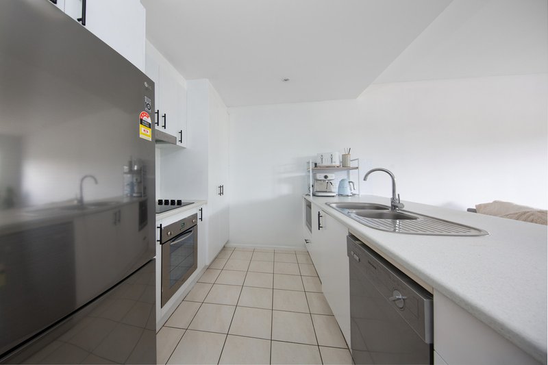 Photo - 19/58 Eileen Good Street, Greenway ACT 2900 - Image 4