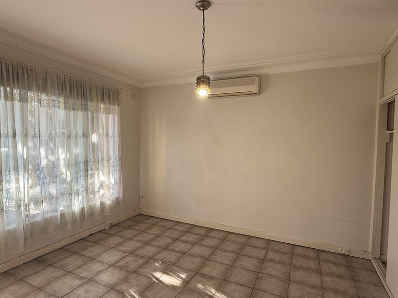 Photo - 1/96 Addison Road, Marrickville NSW 2204 - Image 2