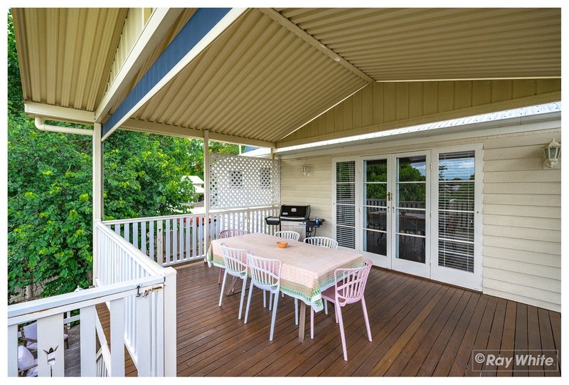 Photo - 196 Agnes Street, The Range QLD 4700 - Image 30