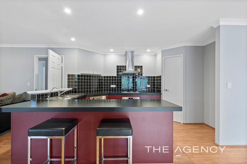 Photo - 196 Bartram Road, Atwell WA 6164 - Image 7