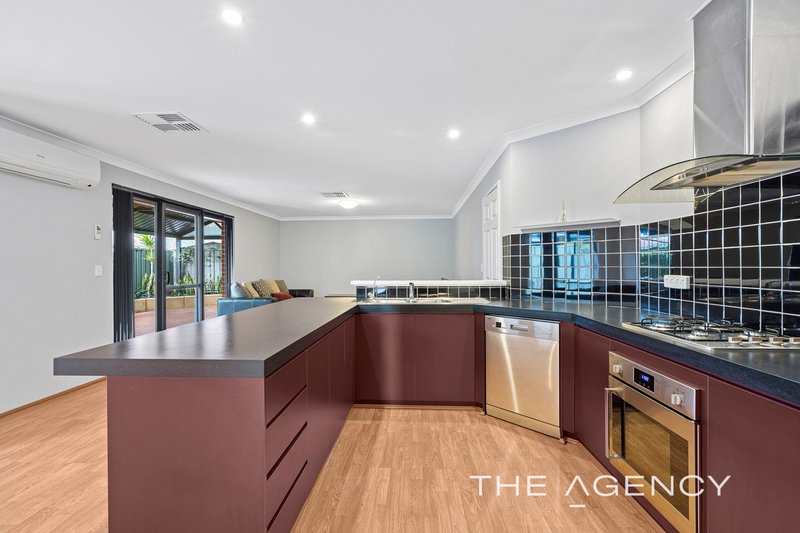 Photo - 196 Bartram Road, Atwell WA 6164 - Image 8