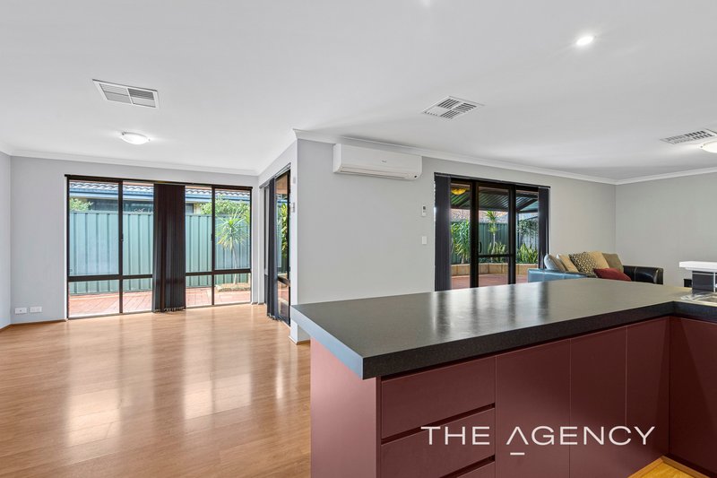 Photo - 196 Bartram Road, Atwell WA 6164 - Image 11