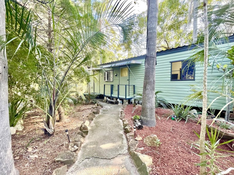 Photo - 196 Bells Road, Rodds Bay QLD 4678 - Image 24