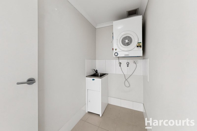 Photo - 196 Celebration Boulevard, Clarkson WA 6030 - Image 6