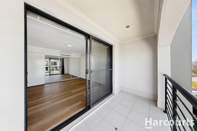 Photo - 196 Celebration Boulevard, Clarkson WA 6030 - Image 8