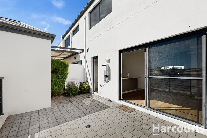 Photo - 196 Celebration Boulevard, Clarkson WA 6030 - Image 15