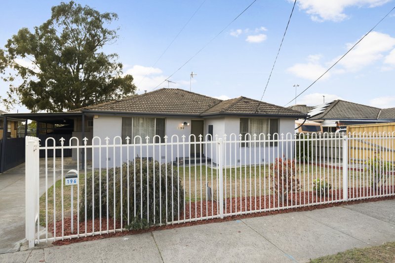 196 Darebin Drive, Lalor VIC 3075