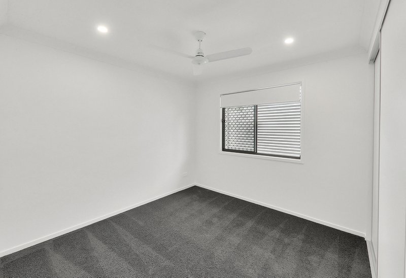 Photo - 1/96 Grenfell Street, Mount Gravatt East QLD 4122 - Image 9