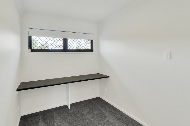 Photo - 1/96 Grenfell Street, Mount Gravatt East QLD 4122 - Image 11