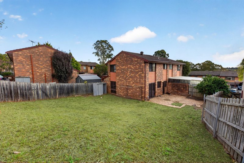 Photo - 19/6 Jacquinot Place, Glenfield NSW 2167 - Image 13
