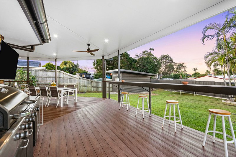 Photo - 196 Mount Warren Boulevard, Mount Warren Park QLD 4207 - Image 18